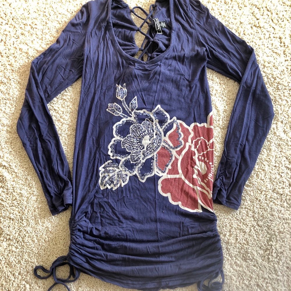 Akualani Sequined Blue Tunic size S